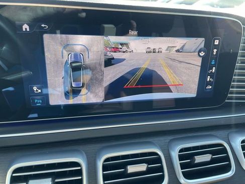 Used 2024 Mercedes-Benz GLE 350 4MATIC image 17