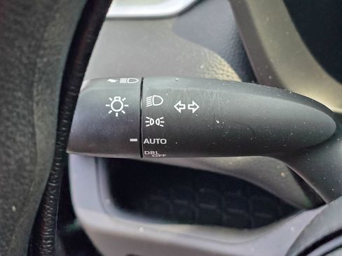Used 2024 Toyota RAV4 XLE AWD/4WD image 20