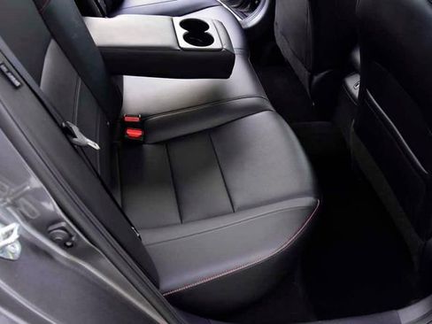 Used 2025 Nissan Sentra SR w/ SR Premium Package image 14