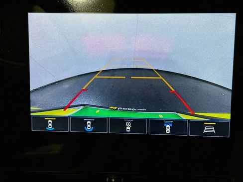 Used 2020 Chevrolet Corvette Stingray Preferred Cpe w/ 2LT Preferred Equipment Group RWD image 19