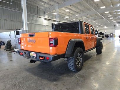 New 2025 Jeep Gladiator Mojave w/ Convenience Group