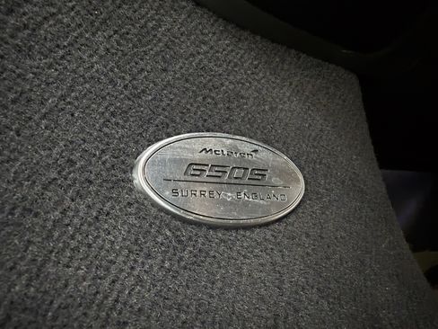 Used 2016 McLaren 650S Spider RWD image 29
