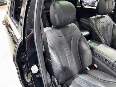 Used 2016 Mercedes-Benz S 550 Sedan image 65