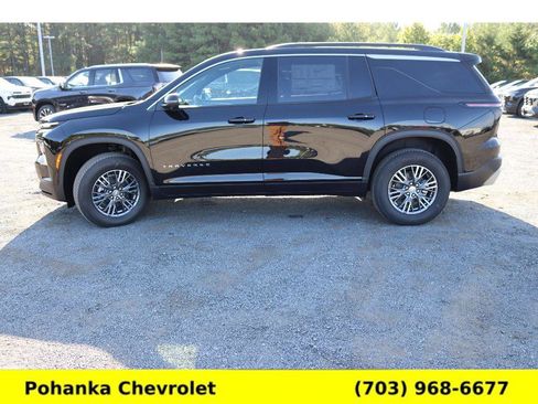 New 2026 Chevrolet Traverse LT w/ Driver Confidence Package image 4