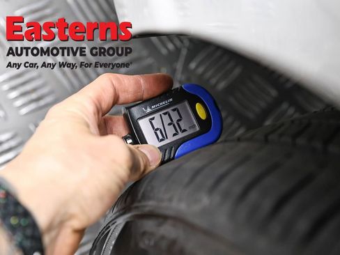 Used 2023 Ford Escape ST-Line image 28