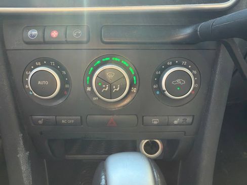 Used 2008 Saab 9-3 Aero w/ Cold Weather Package FWD image 19