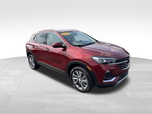 Used 2023 Buick Encore GX Essence w/ Experience Buick Package AWD/4WD image 3