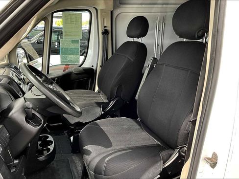Used 2019 RAM ProMaster 2500 image 7