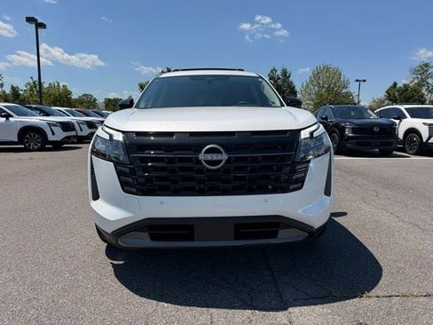 New 2026 Nissan Pathfinder Platinum w/ Cargo Package AWD/4WD image 3