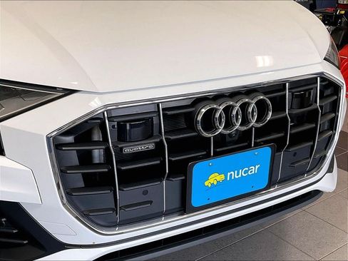 Used 2023 Audi Q8 Premium w/ Convenience Package AWD/4WD image 32