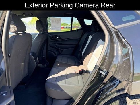 Used 2024 Chevrolet Trax RS FWD image 9
