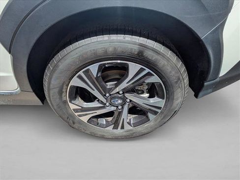 Used 2026 Subaru Crosstrek 2.0i Premium AWD/4WD image 9