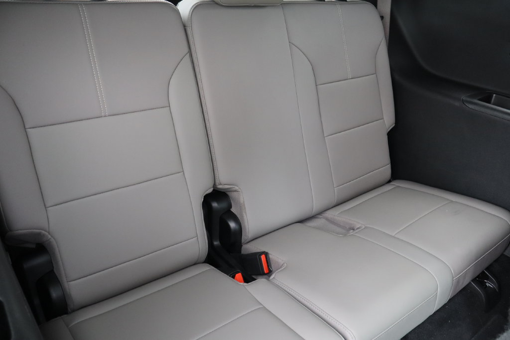 Certified 2026 GMC Acadia Elevation w/ Elevation Premium Package FWD image 29