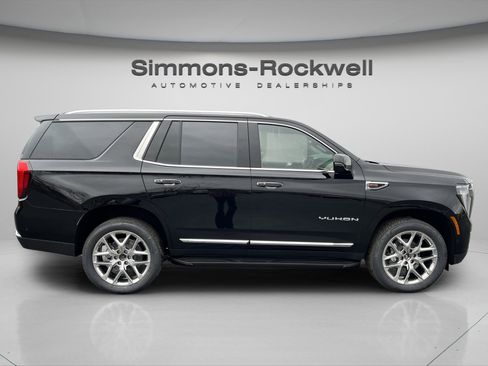 New 2026 GMC Yukon Elevation image 8