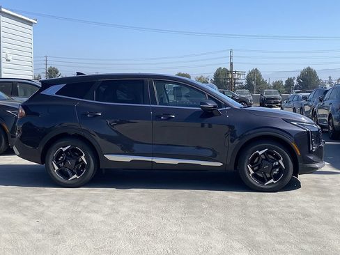 New 2026 Kia Sportage EX w/ EX Panorama Roof Package FWD image 2