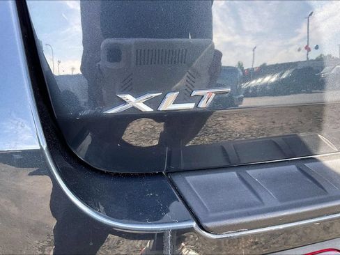 Used 2023 Ford Explorer XLT w/ Equipment Group 202A RWD image 32