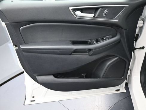 Used 2019 Ford Edge SEL w/ Equipment Group 201A AWD/4WD image 20