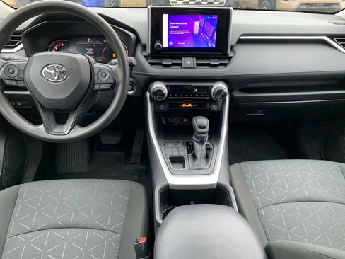Used 2024 Toyota RAV4 XLE image 16