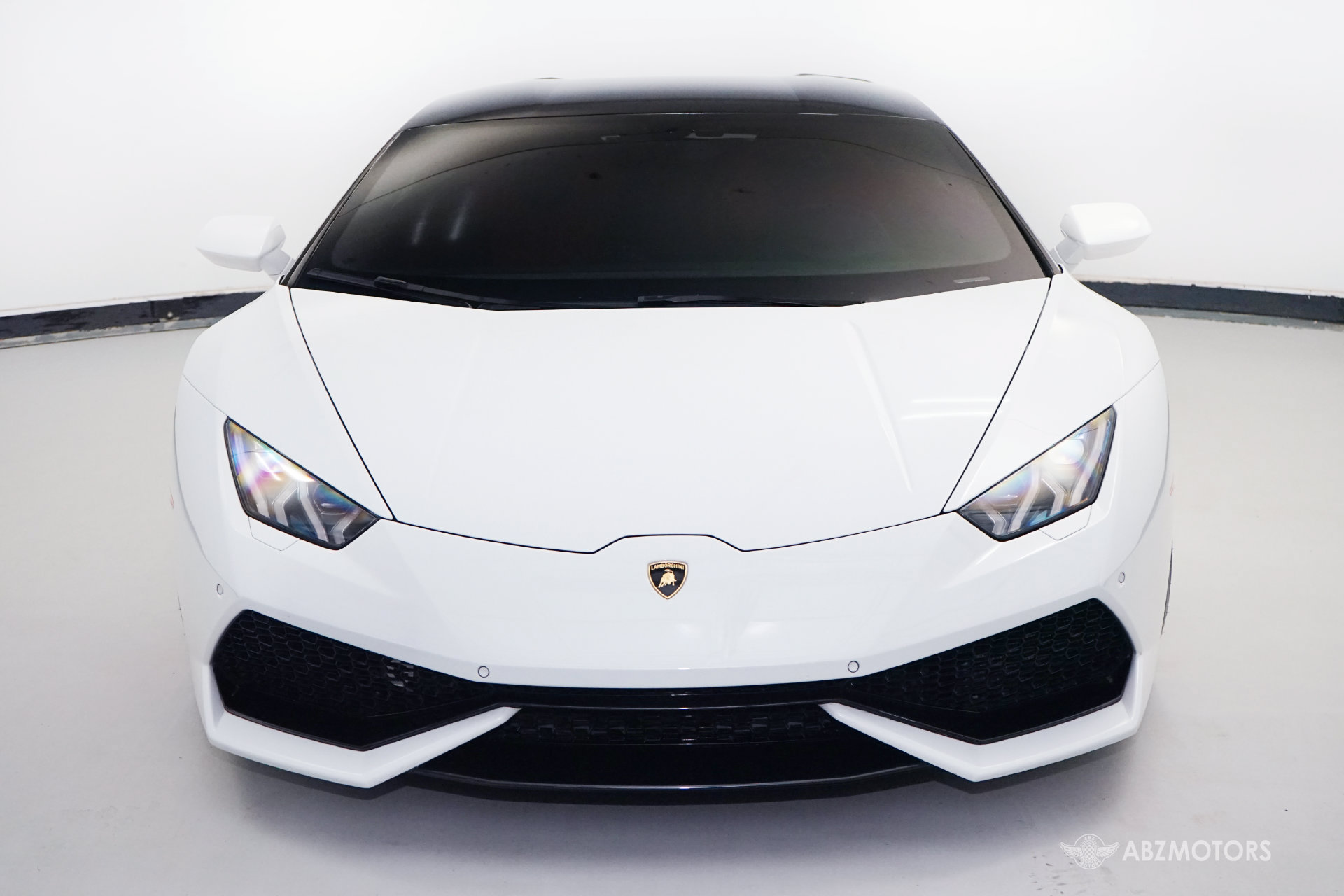 Used 2015 Lamborghini Huracan LP 610-4 AWD/4WD image 3