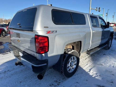 Used 2017 Chevrolet Silverado 2500 LT w/ LT Convenience Package image 6