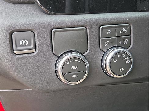 New 2026 GMC Sierra 1500 SLE w/ Preferred Package RWD image 22