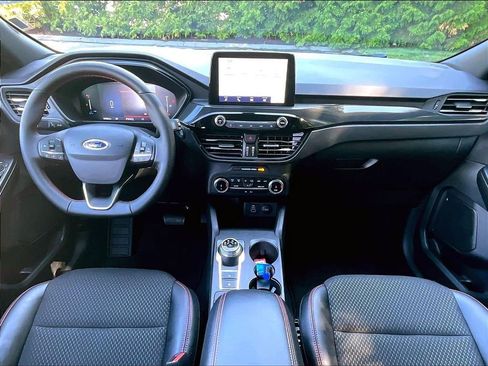 Used 2026 Ford Escape ST-Line AWD/4WD image 21