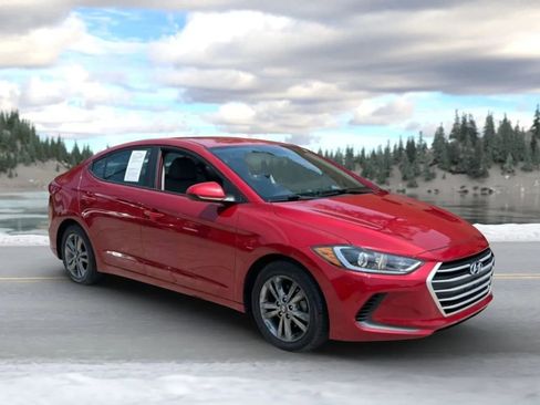 Used 2018 Hyundai Elantra SEL FWD image 1
