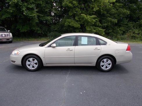 Used 2008 Chevrolet Impala LT image 3