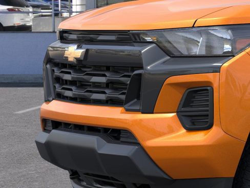 New 2026 Chevrolet Colorado LT image 13