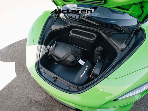 Used 2025 McLaren 750S Spider image 31