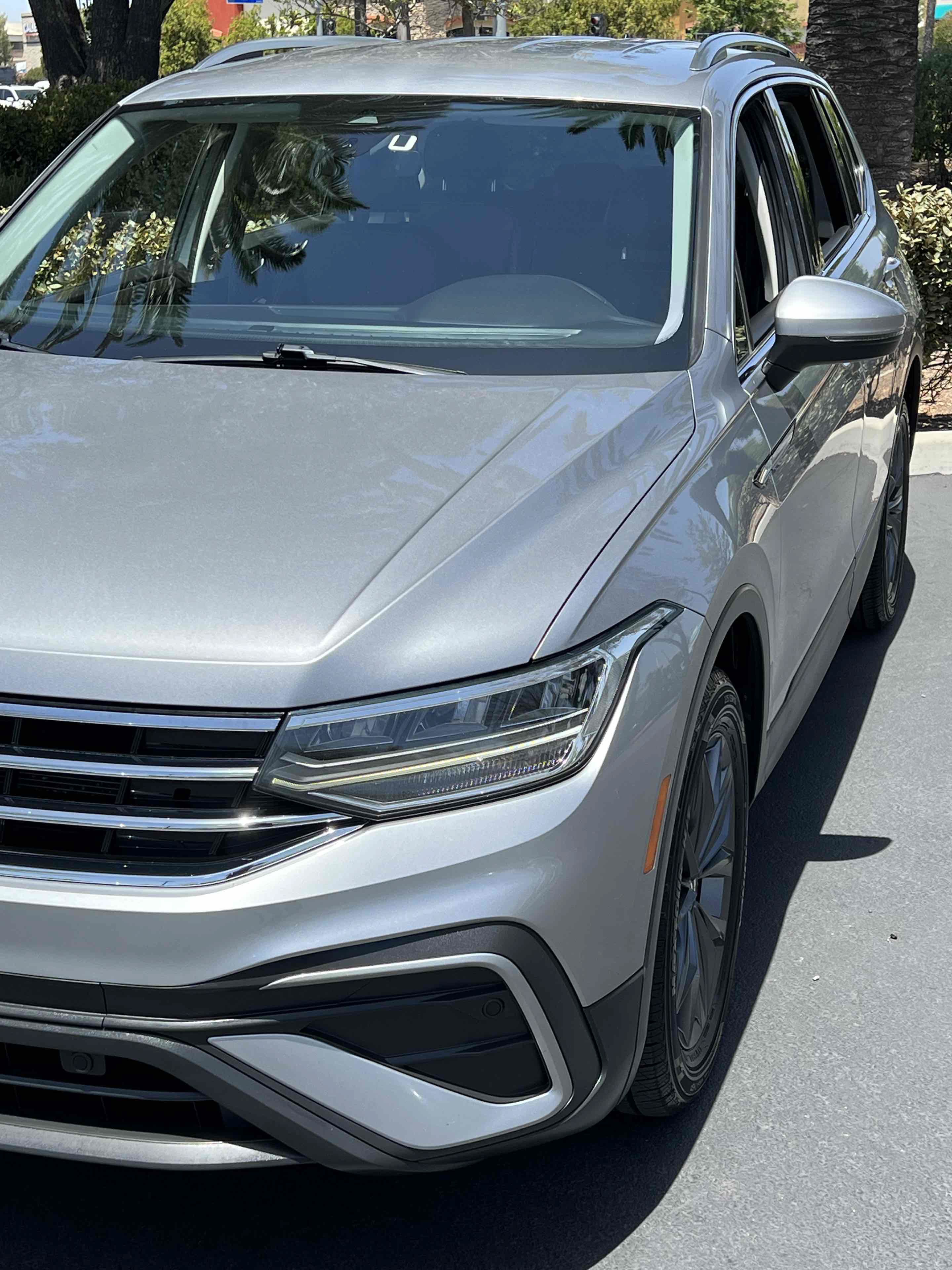 Used 2023 Volkswagen Tiguan SE FWD image 49