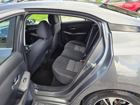 Used 2021 Nissan Sentra SV FWD image 22