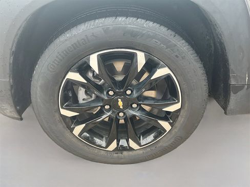 Used 2023 Chevrolet TrailBlazer LT image 29