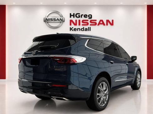Used 2023 Buick Enclave Premium w/ Experience Buick Package FWD image 2