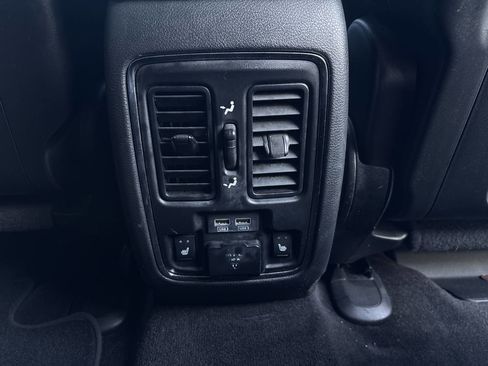 Used 2017 Dodge Durango GT w/ Nav & Power Liftgate Group image 17