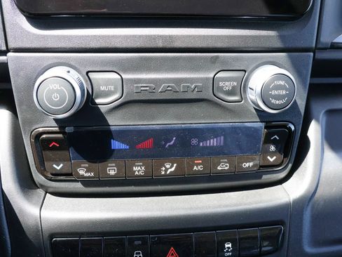 New 2026 RAM ProMaster 3500 w/ Convenience Group FWD image 17