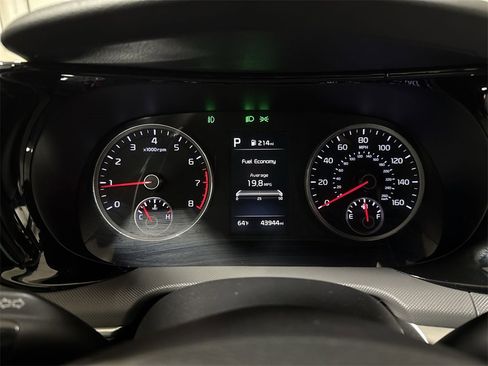 Used 2022 Kia K5 GT-Line image 12