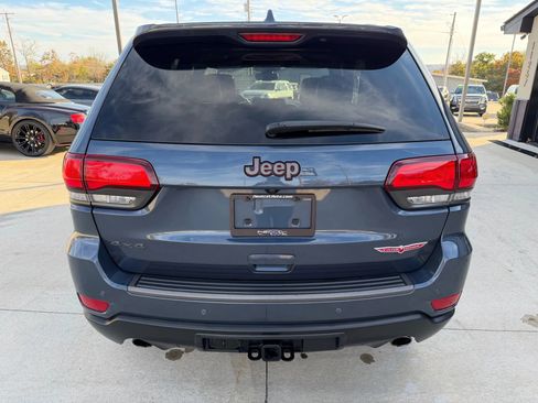 Used 2020 Jeep Grand Cherokee Trailhawk image 8