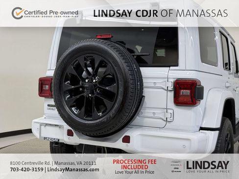 Certified 2021 Jeep Wrangler Unlimited Sahara AWD/4WD image 10