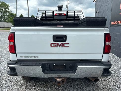 Used 2019 GMC Sierra 2500 4x4 Double Cab w/ Sierra Convenience Package image 4