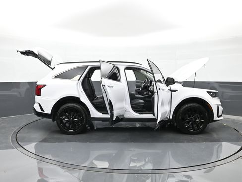 Used 2021 Kia Sorento SX image 51
