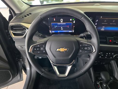 Certified 2026 Chevrolet TrailBlazer LT w/ Convenience Package FWD image 31