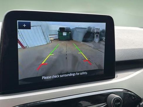 Used 2020 Ford Escape SEL image 20