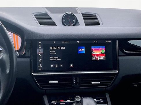 Used 2019 Porsche Cayenne image 11