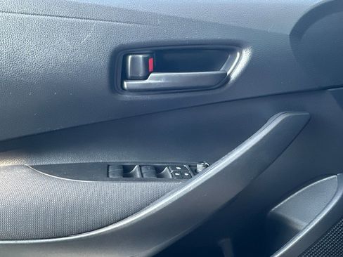 Used 2023 Toyota Corolla LE image 11