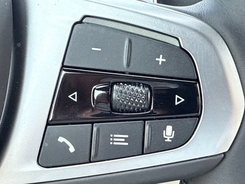 Used 2026 BMW 840i RWD image 28
