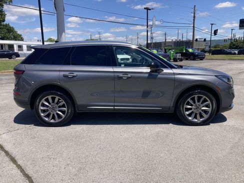 Used 2021 Lincoln Corsair FWD w/ Premium Package image 2