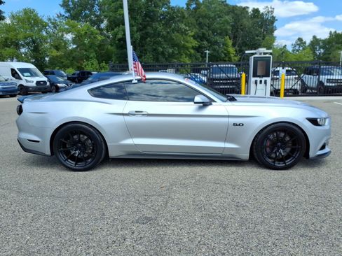 Used 2015 Ford Mustang GT Premium w/ GT Performance Package RWD image 9