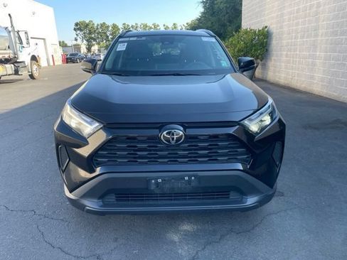 Used 2024 Toyota RAV4 XLE FWD image 2