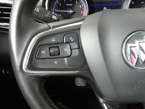 Used 2020 Buick Encore GX Select image 18